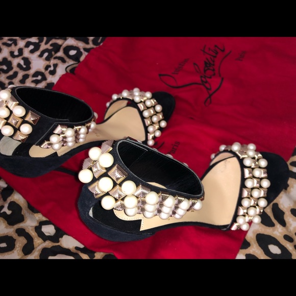 Christian Louboutin Tudor - Pearl/Gold Red Bottoms - Picture 4 of 5